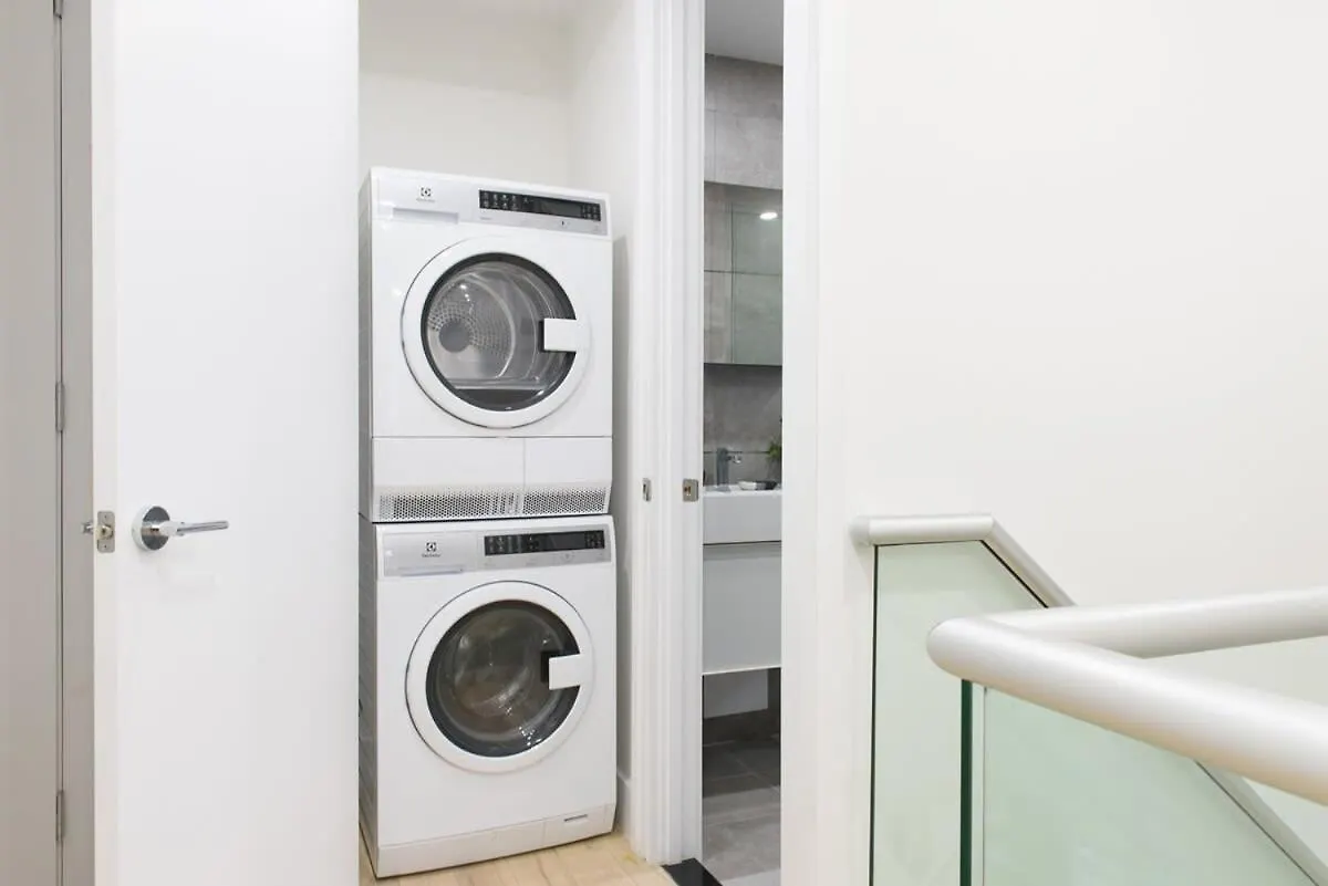 뉴욕 75-5A Luxury 3Br Duplex W&D In Unit Elevator 아파트