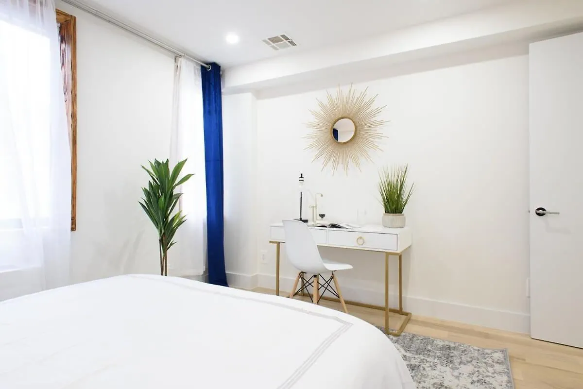 뉴욕 75-5A Luxury 3Br Duplex W&D In Unit Elevator 아파트